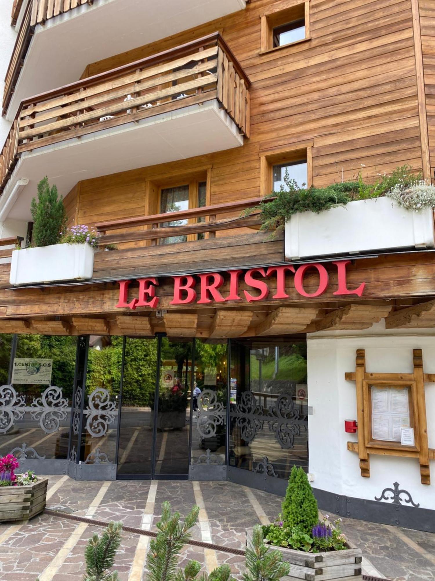 Le Bristol - Villars Bristol Apartments Kültér fotó